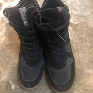 Sam Edelman Black Wedge Sneaker